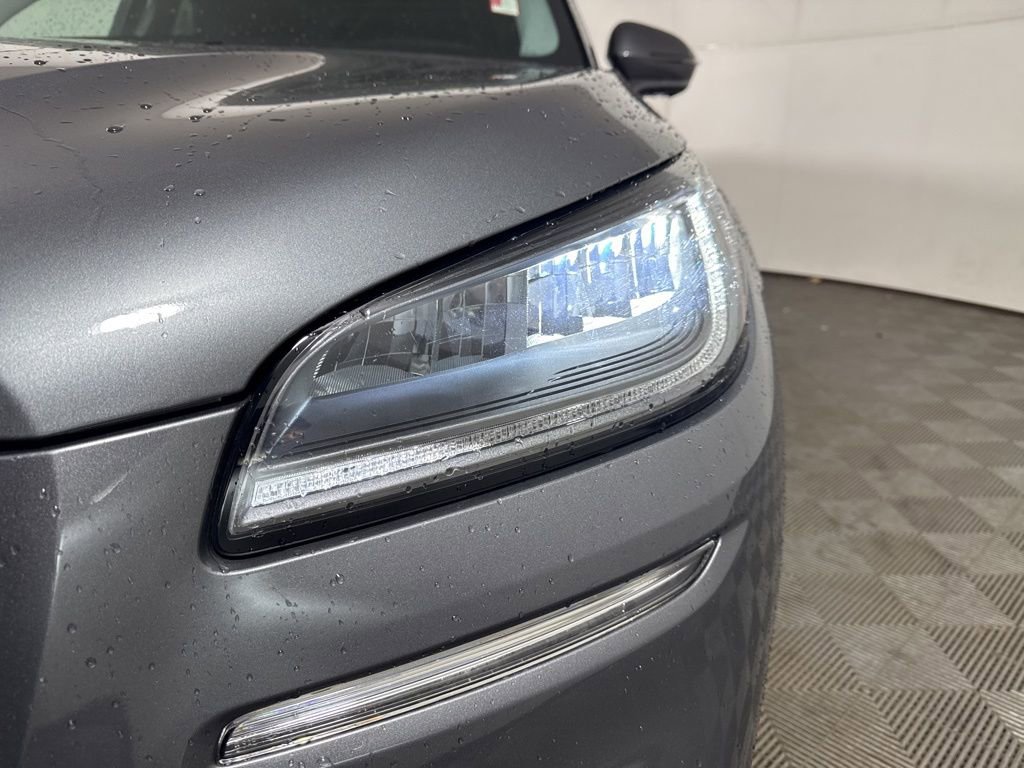 Certified 2022 Lincoln Corsair Reserve w/ Equipment Group 201A image 13