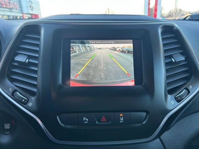 Used 2021 Jeep Cherokee Latitude Plus image 46