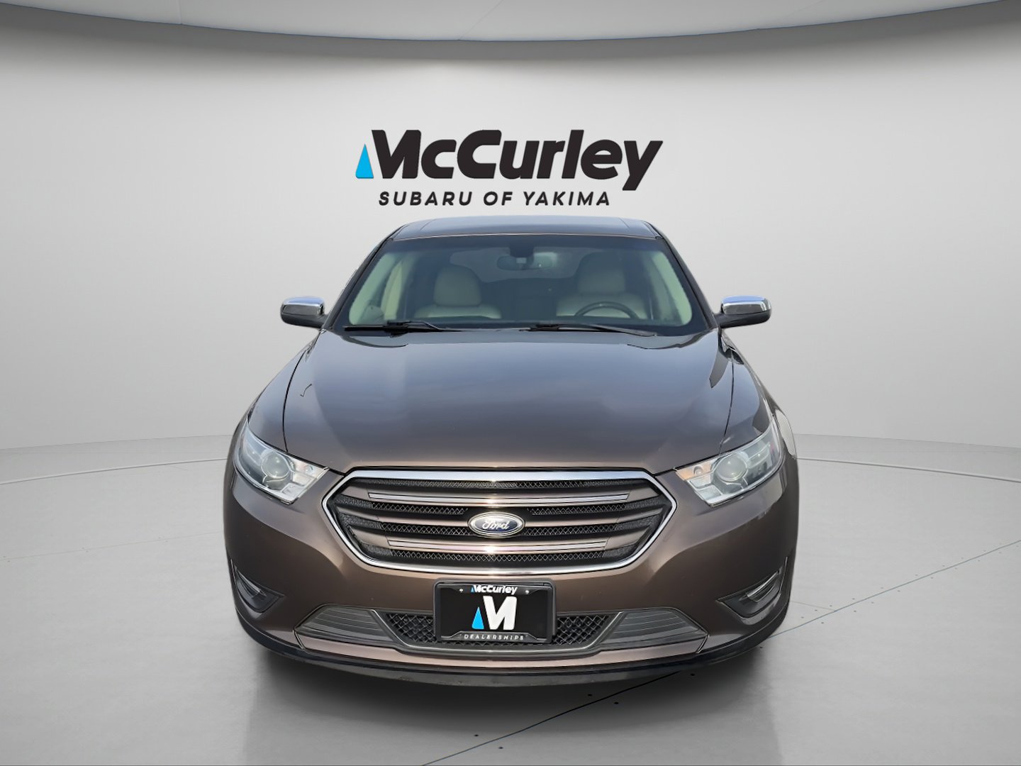 Used 2015 Ford Taurus Limited FWD image 9