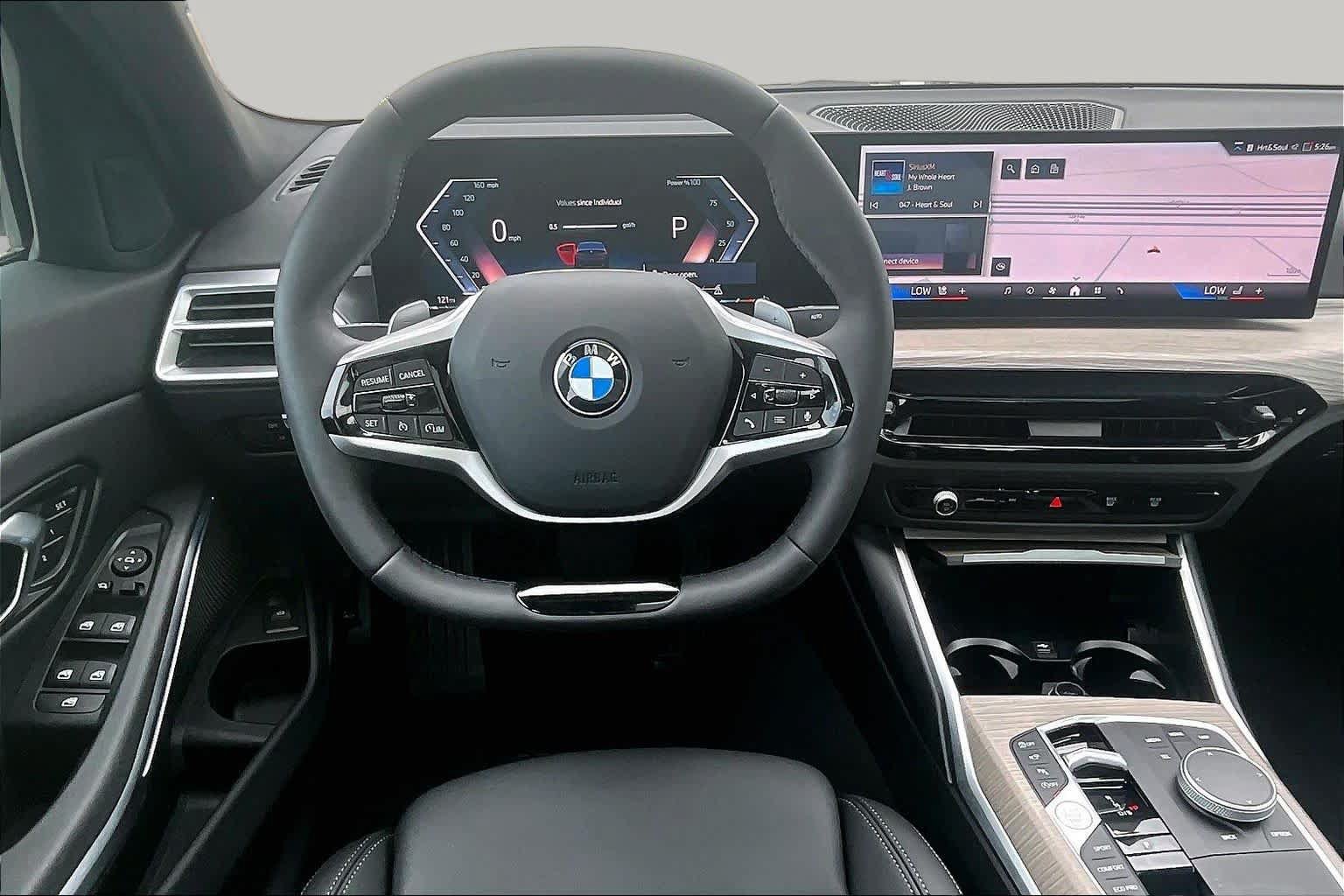 Used 2025 BMW 330i Sedan RWD image 5
