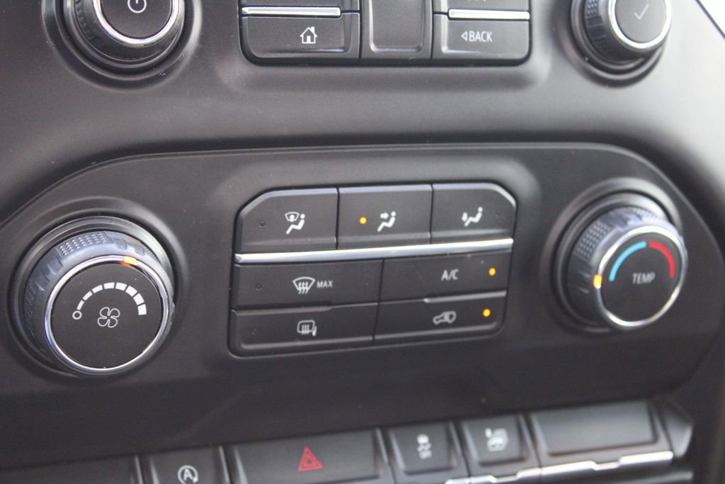 Used 2020 Chevrolet Silverado 1500 LT image 35