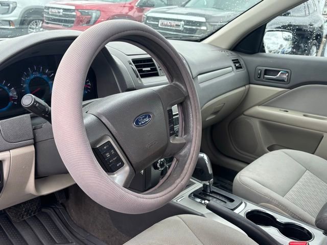 Used 2012 Ford Fusion SE FWD image 12