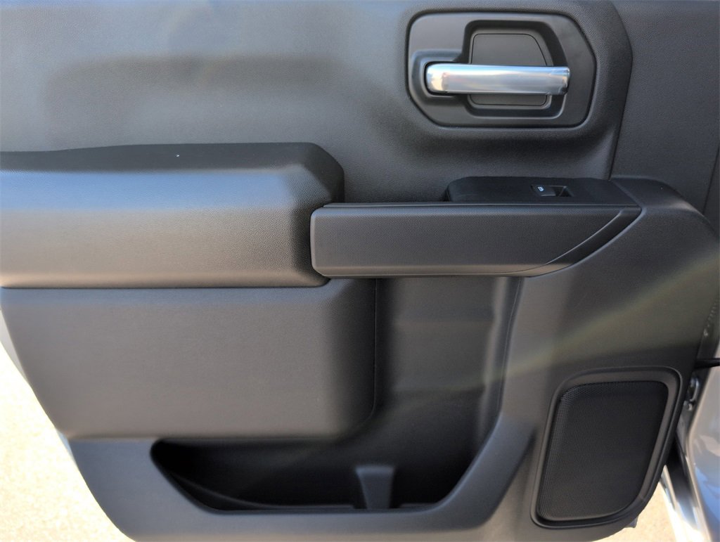 New 2026 Chevrolet Silverado 2500 Custom w/ Custom Convenience Package image 26