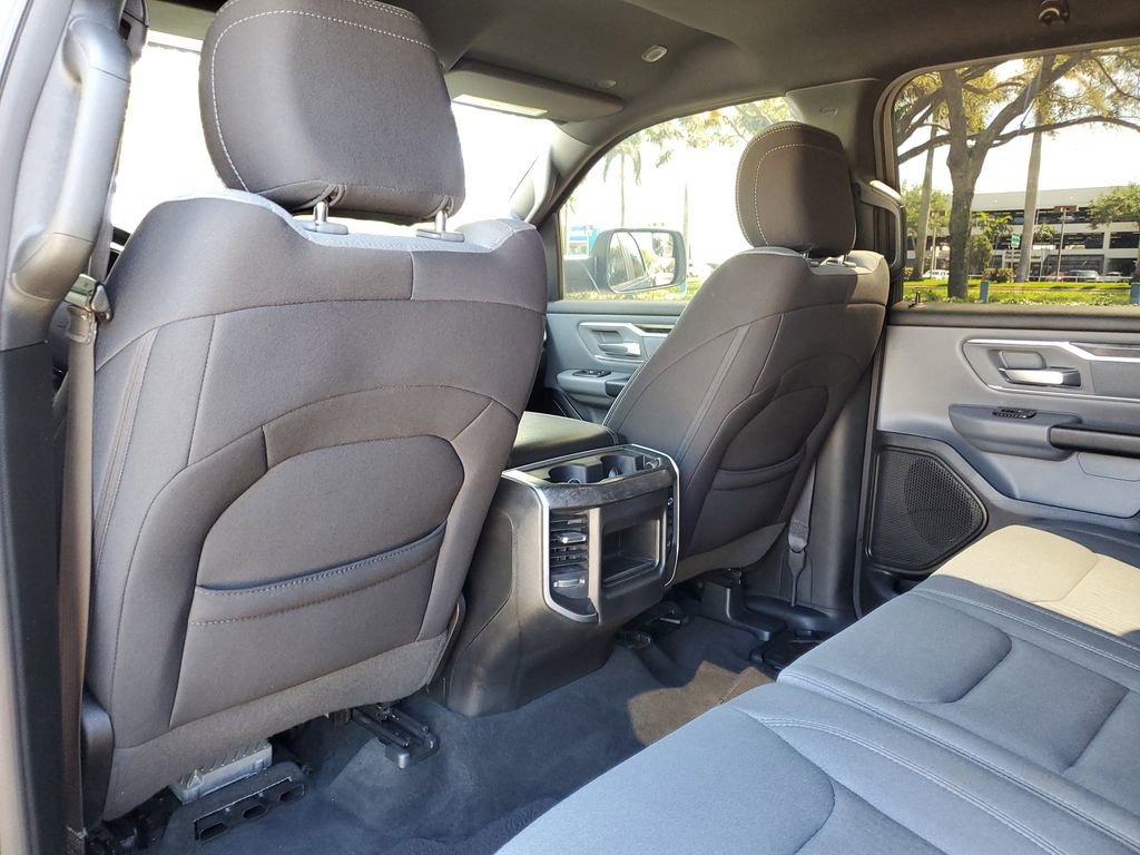 Used 2021 RAM 1500 Big Horn image 9