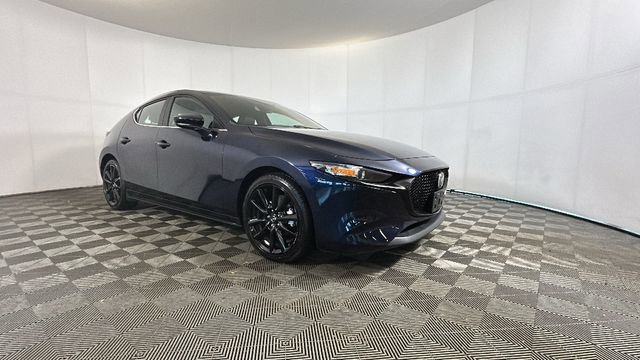Used 2024 MAZDA MAZDA3 s FWD video 2