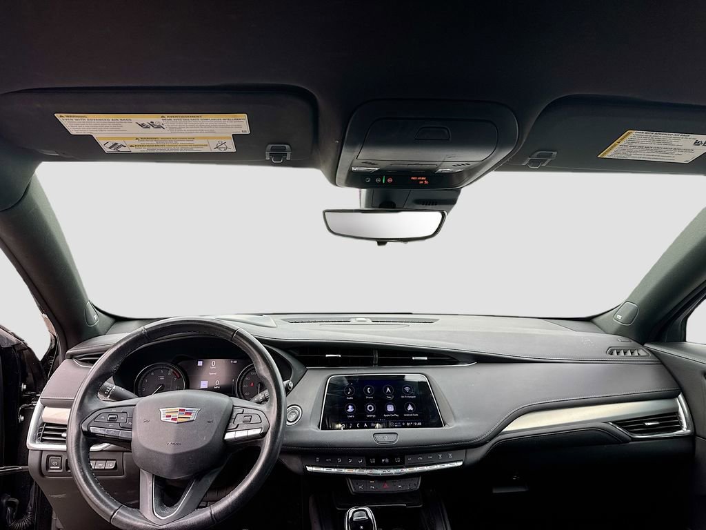 Used 2023 Cadillac XT4 Premium Luxury w/ Technology Package FWD image 19