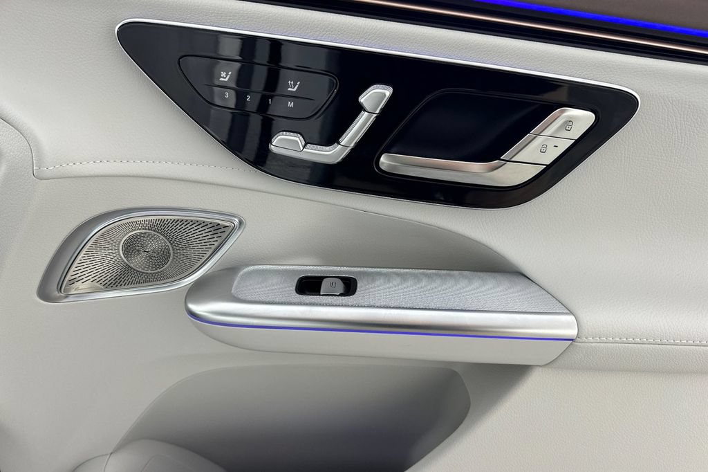 Certified 2025 Mercedes-Benz EQE 350+ 4MATIC SUV image 21
