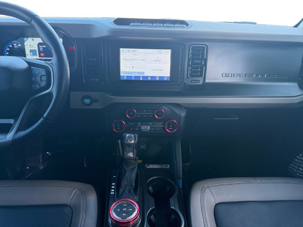 Used 2022 Ford Bronco Wildtrak AWD/4WD image 12