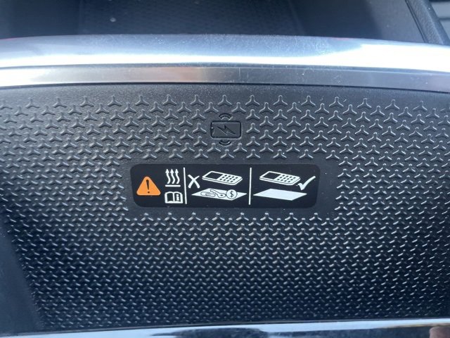 Used 2025 Chevrolet Equinox ACTIV w/ Safety and Technology Package image 27
