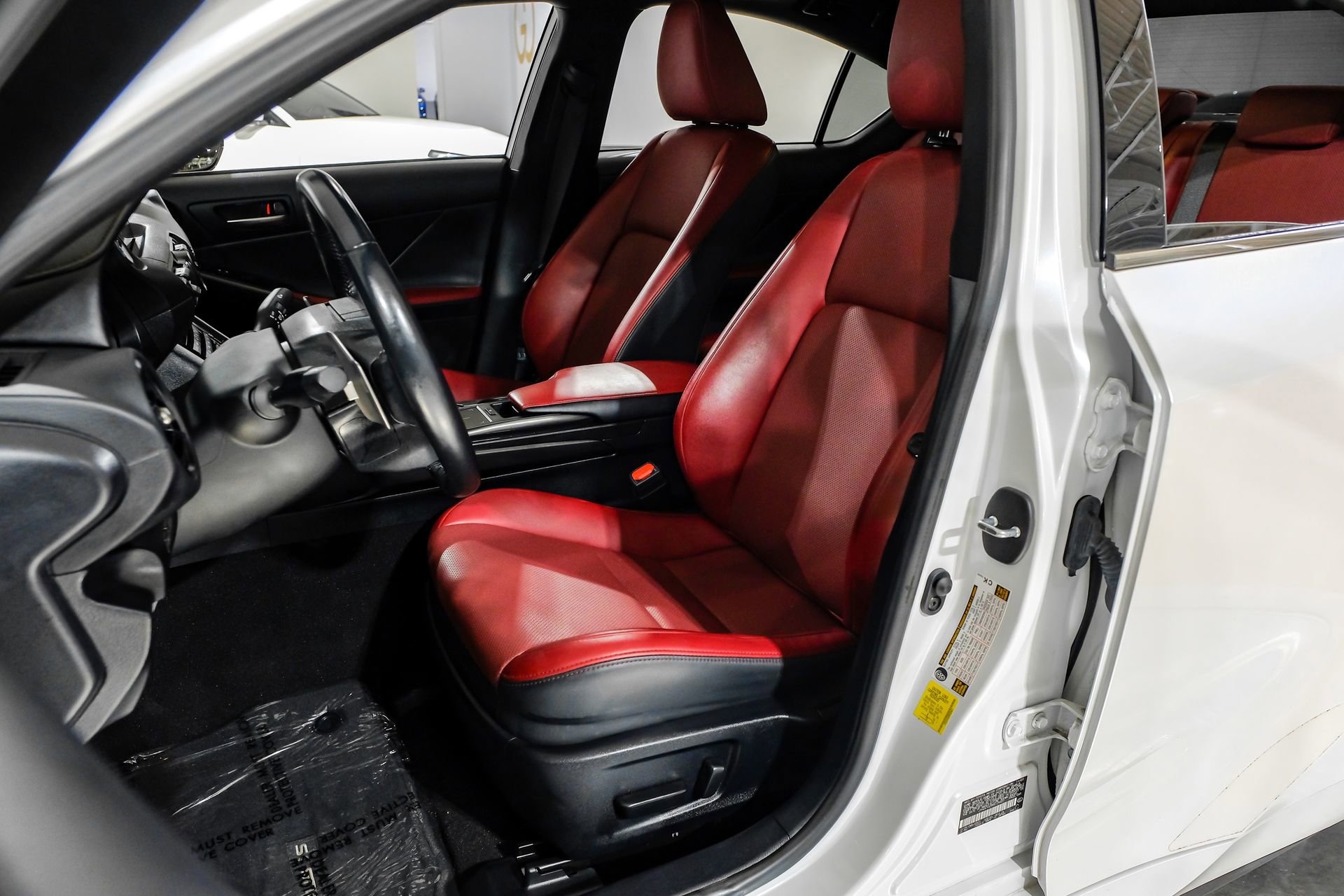 Used 2024 Lexus IS 300 w/ Comfort Package image 39