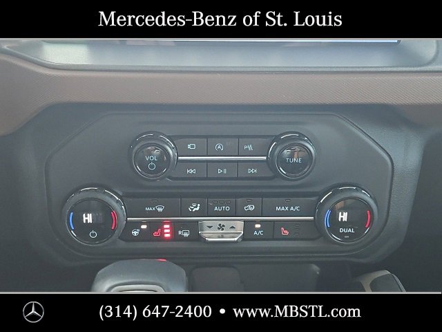 Used 2024 Ford Bronco Outer Banks image 30