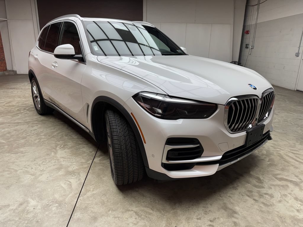 Certified 2023 BMW X5 xDrive40i w/ Premium Package AWD/4WD image 6