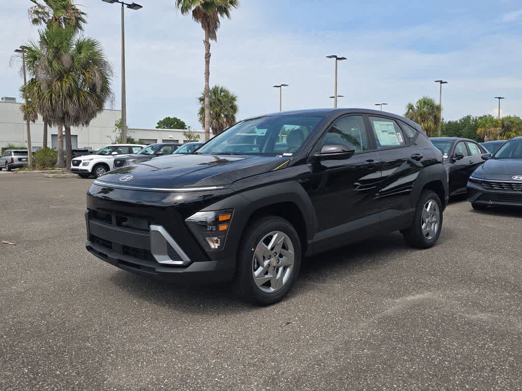 New 2026 Hyundai Kona SE AWD/4WD image 2