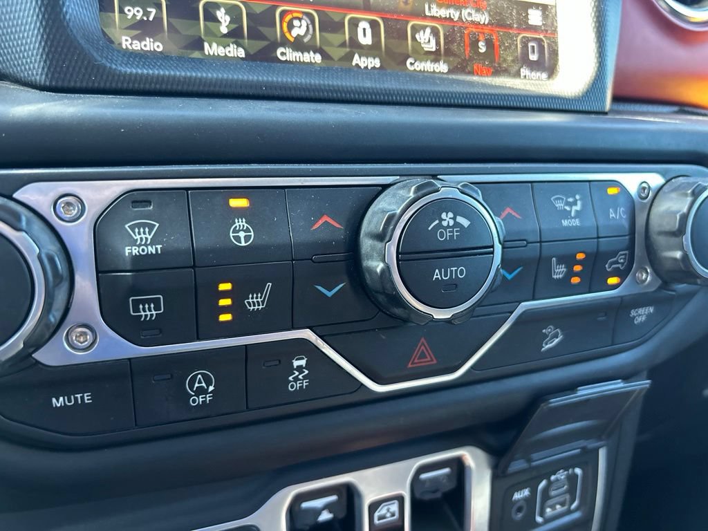 Used 2018 Jeep Wrangler Unlimited Rubicon AWD/4WD image 27