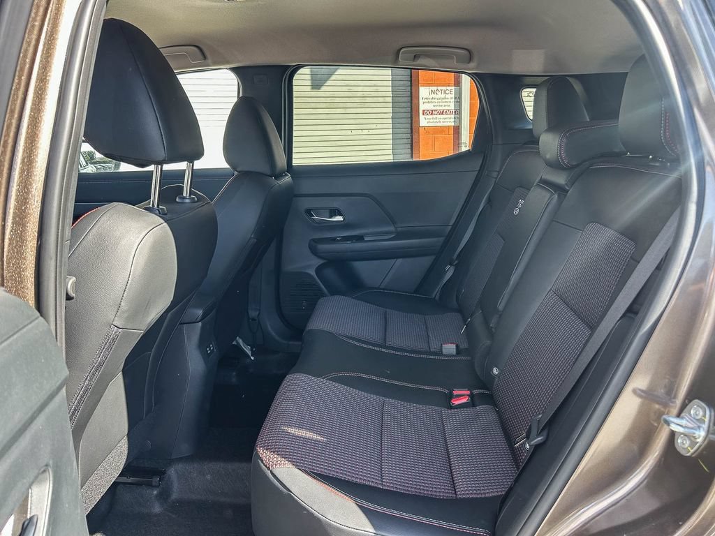 New 2026 Nissan Kicks SR FWD image 21