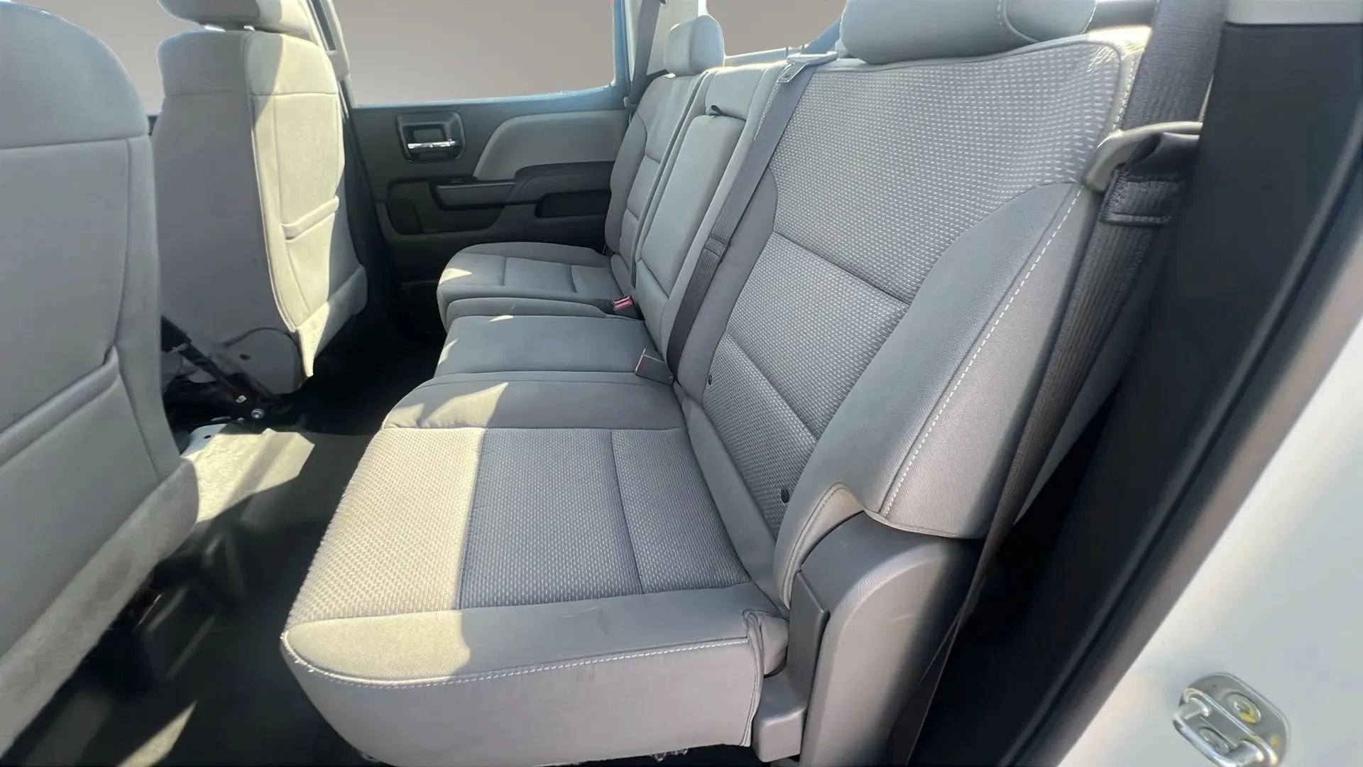 Used 2017 Chevrolet Silverado 3500 W/T AWD/4WD image 19