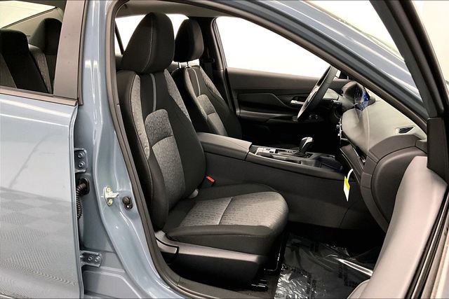 New 2026 Nissan Sentra SV w/ SV Convenience Package FWD image 35
