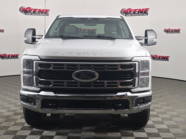 Used 2024 Ford F250 XLT image 4
