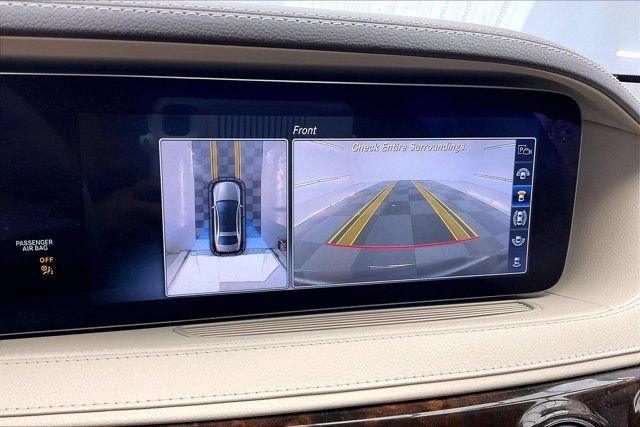 Used 2019 Mercedes-Benz S 560 Sedan image 24