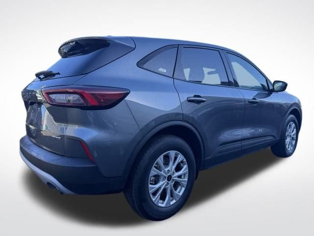 Used 2025 Ford Escape Active image 4