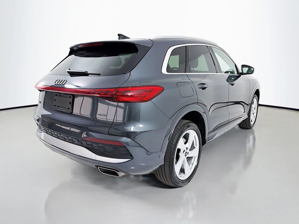 Certified 2025 Audi Q5 Premium Plus w/ Premium Plus AWD/4WD image 7