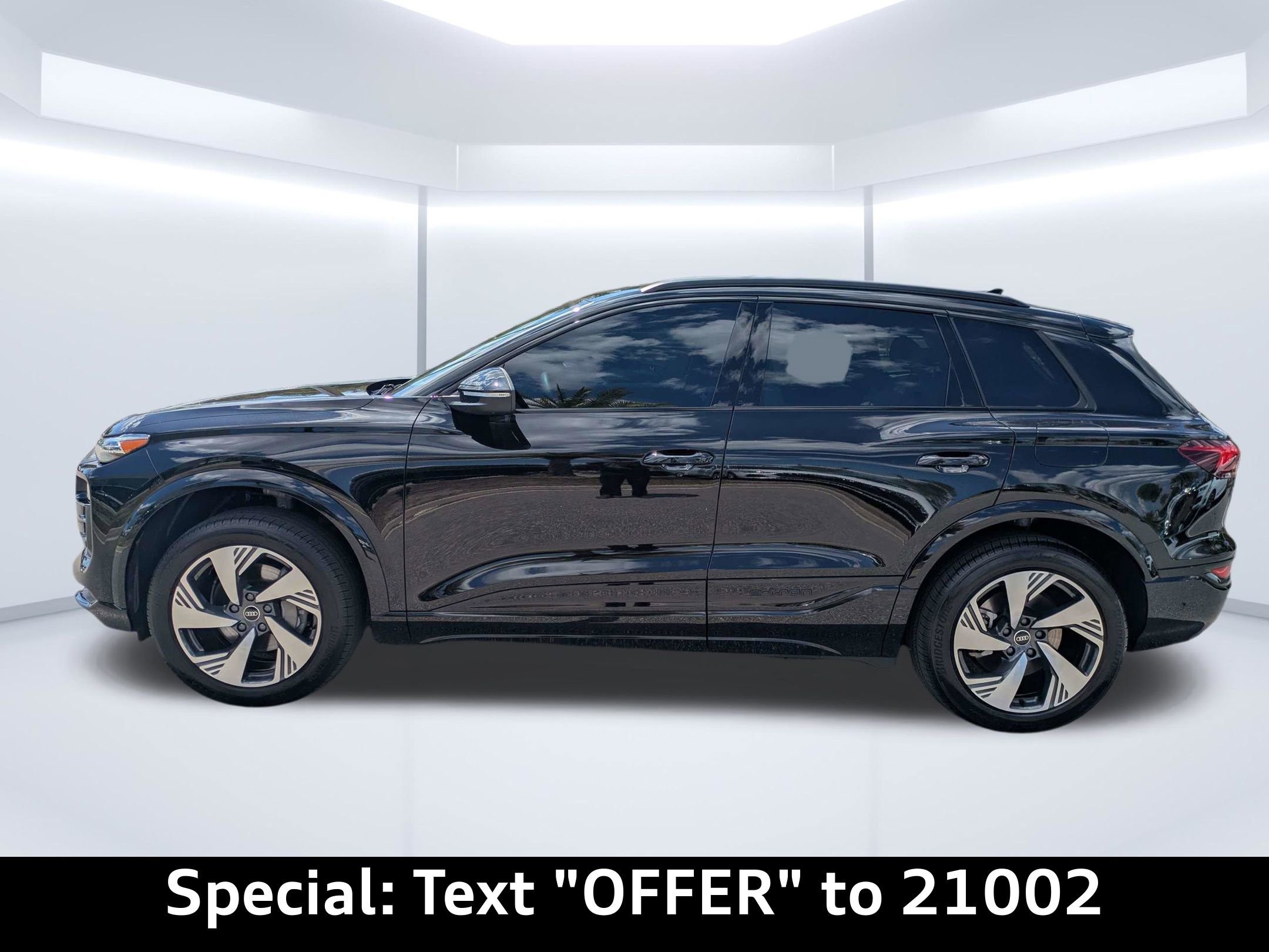Certified 2025 Audi Q6 e-tron Premium Plus w/ Premium Plus AWD/4WD image 5