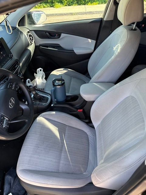 Used 2023 Hyundai Kona SEL AWD/4WD image 25