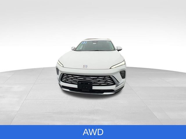 Certified 2025 Buick Envision Preferred image 3