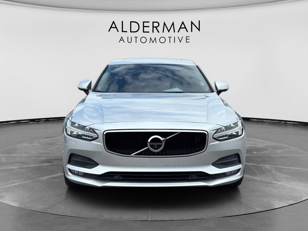 Used 2018 Volvo S90 T5 Momentum w/ Convenience Package FWD image 8