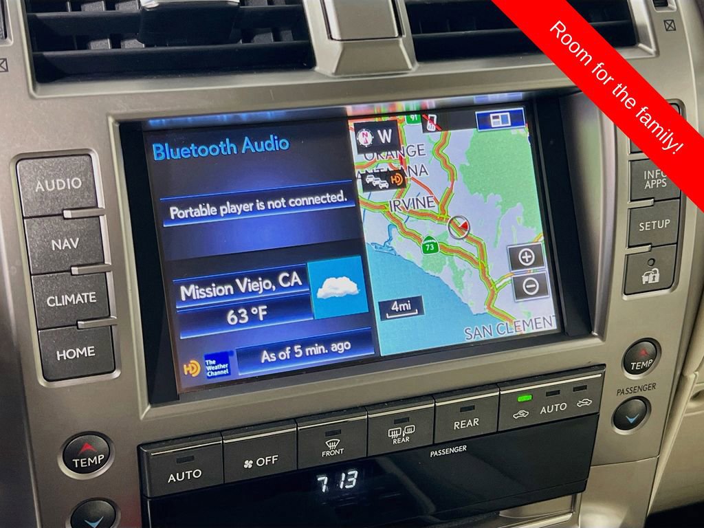 Used 2017 Lexus GX 460 Luxury w/ Preferred Accessory Package AWD/4WD image 15