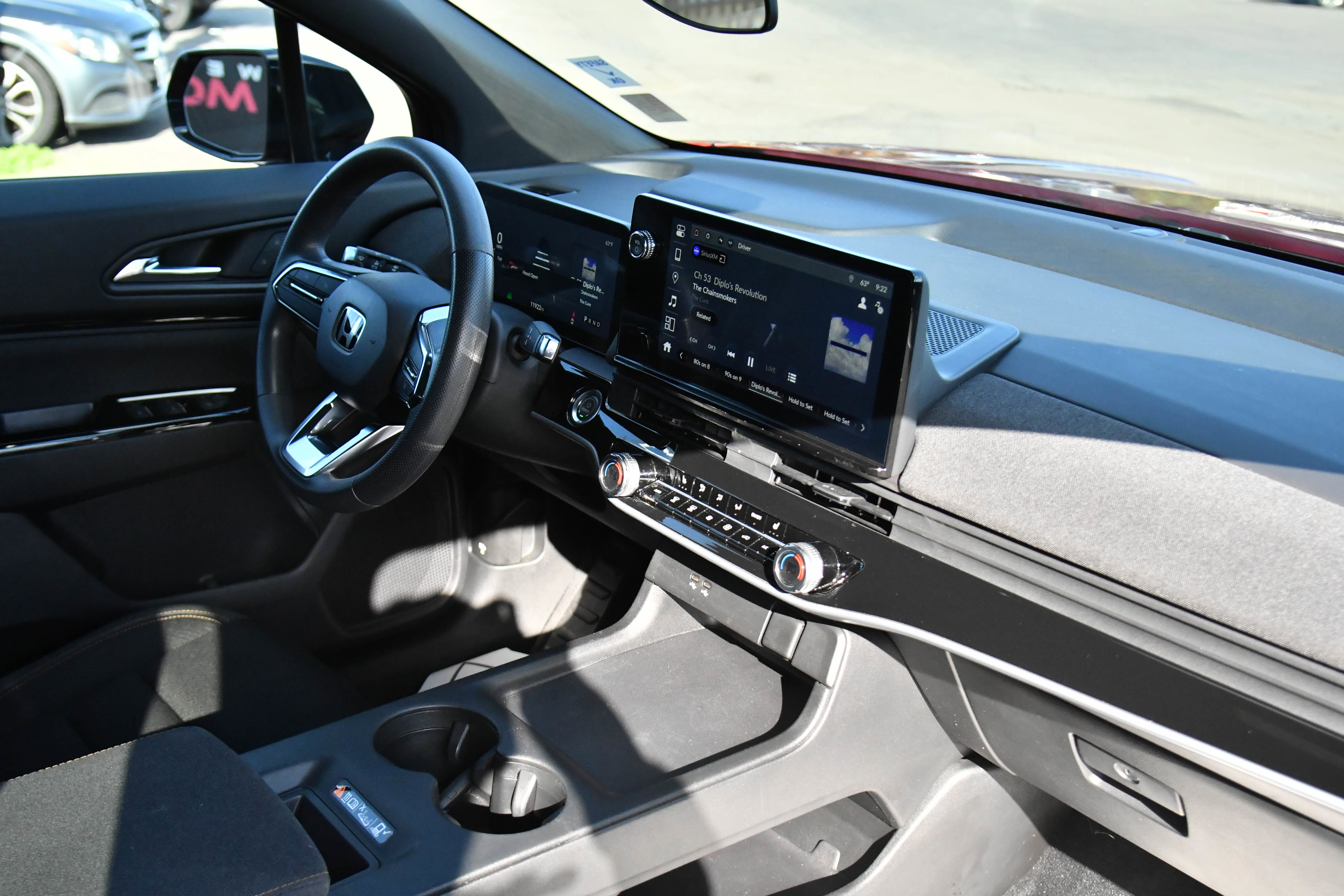 Used 2024 Honda Prologue EX image 47