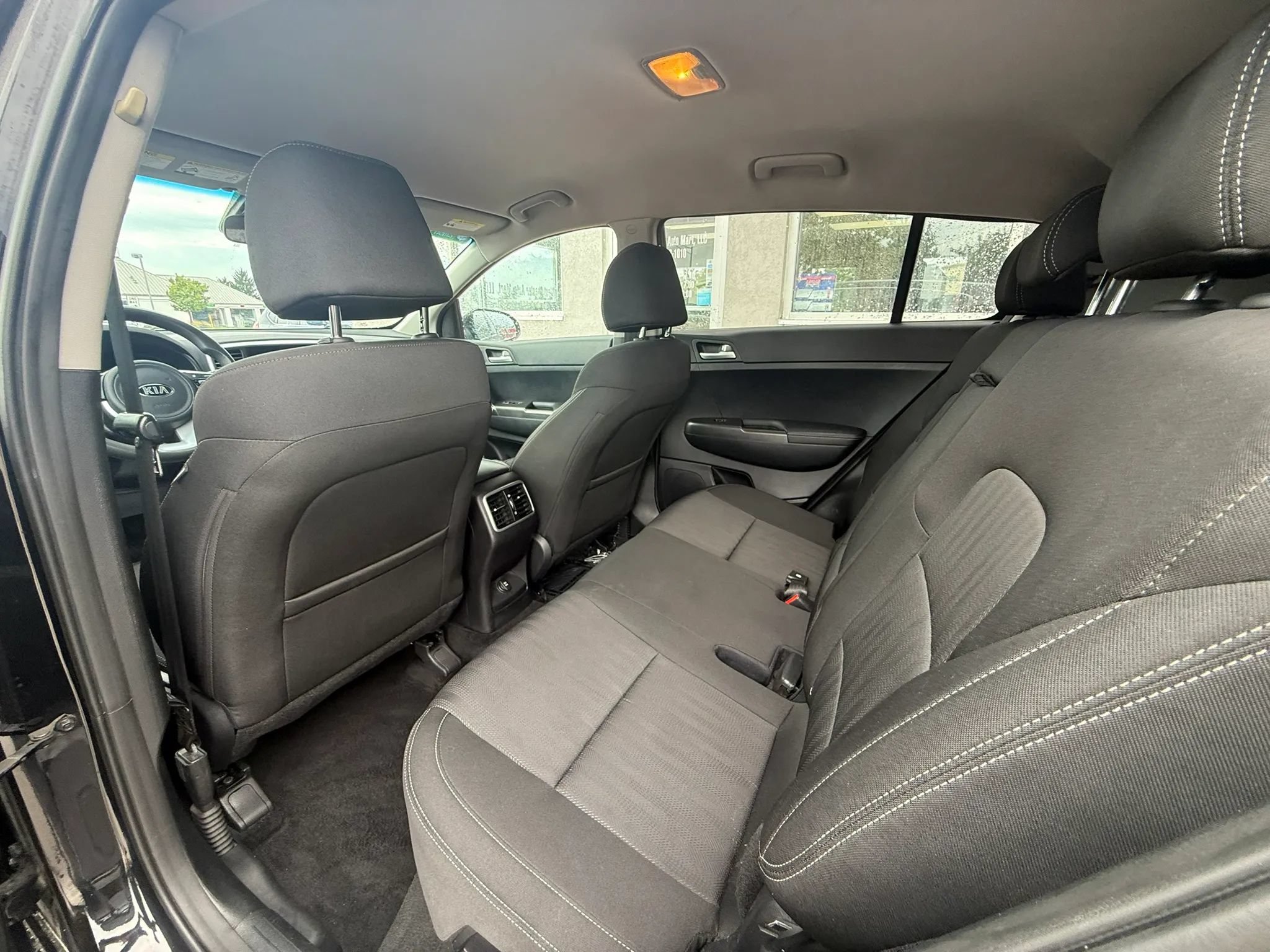 Used 2021 Kia Sportage LX AWD/4WD image 11
