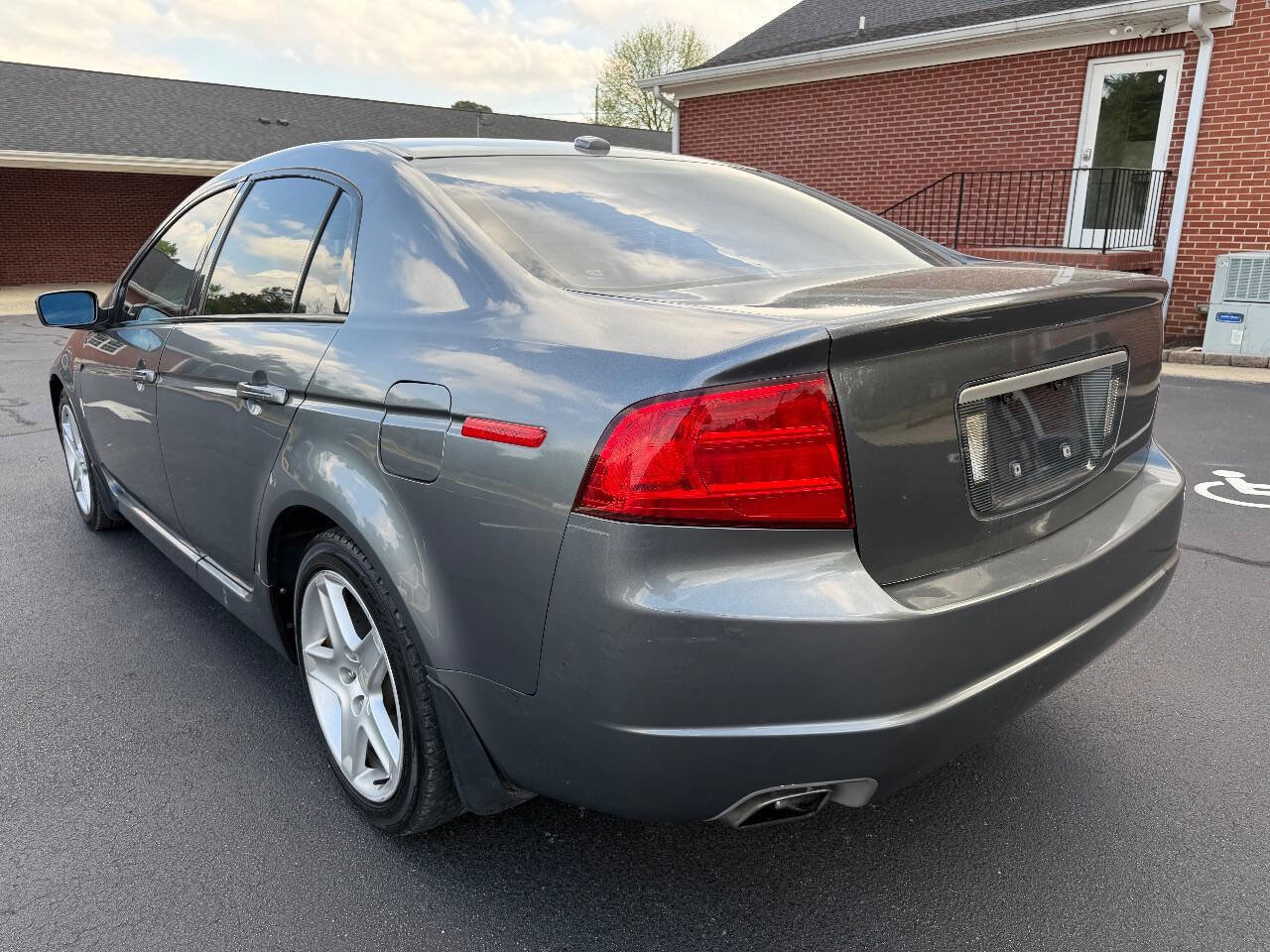 Used 2004 Acura TL FWD image 5