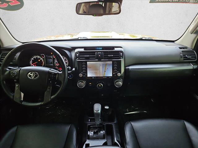 Used 2023 Toyota 4Runner TRD Off-Road Premium AWD/4WD image 18