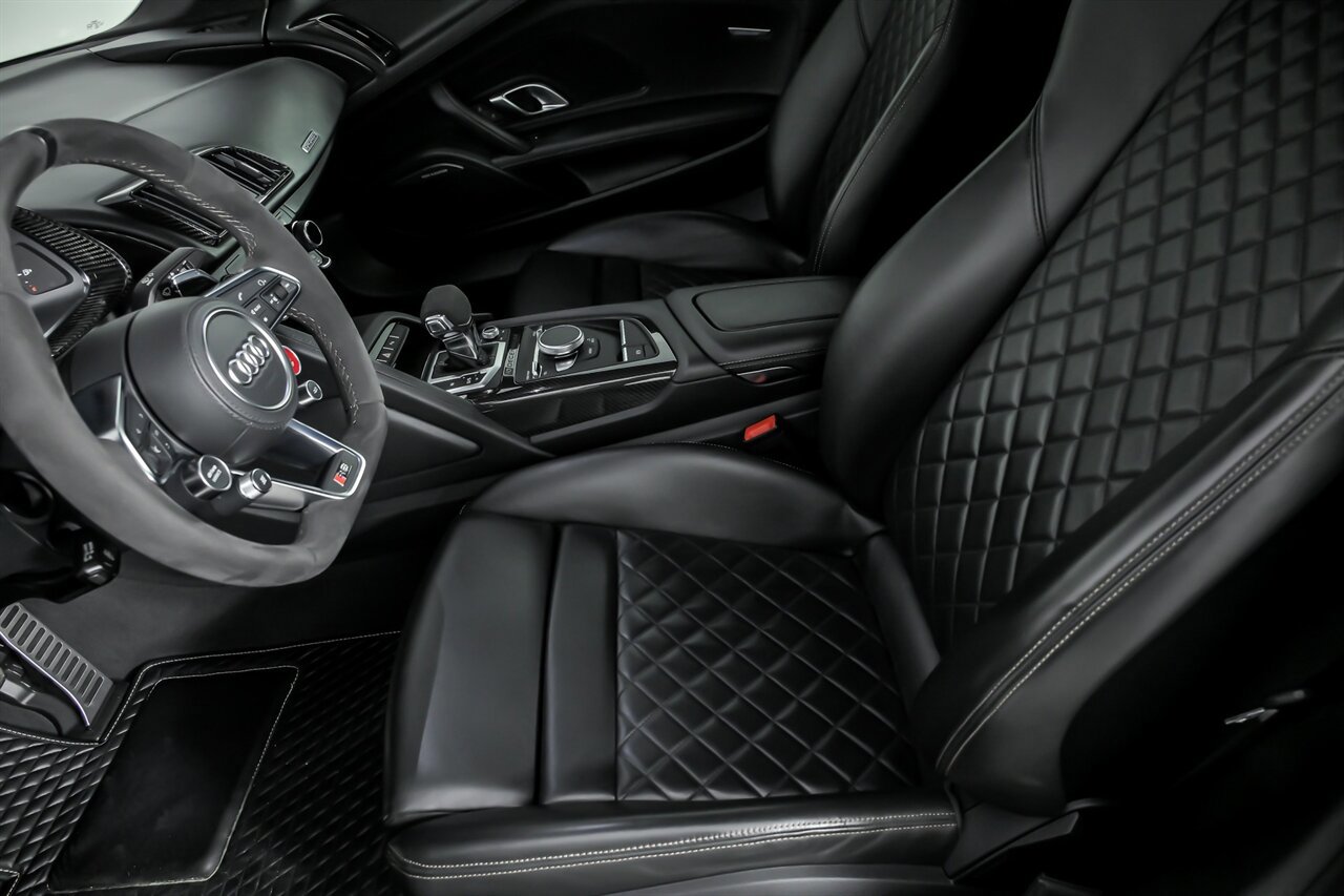 Used 2020 Audi R8 V10 performance image 21