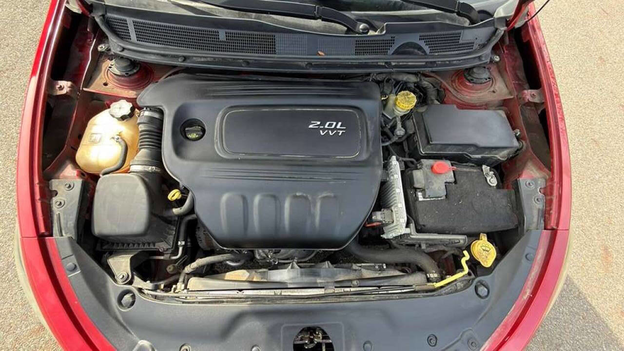 Used 2013 Dodge Dart SXT image 31