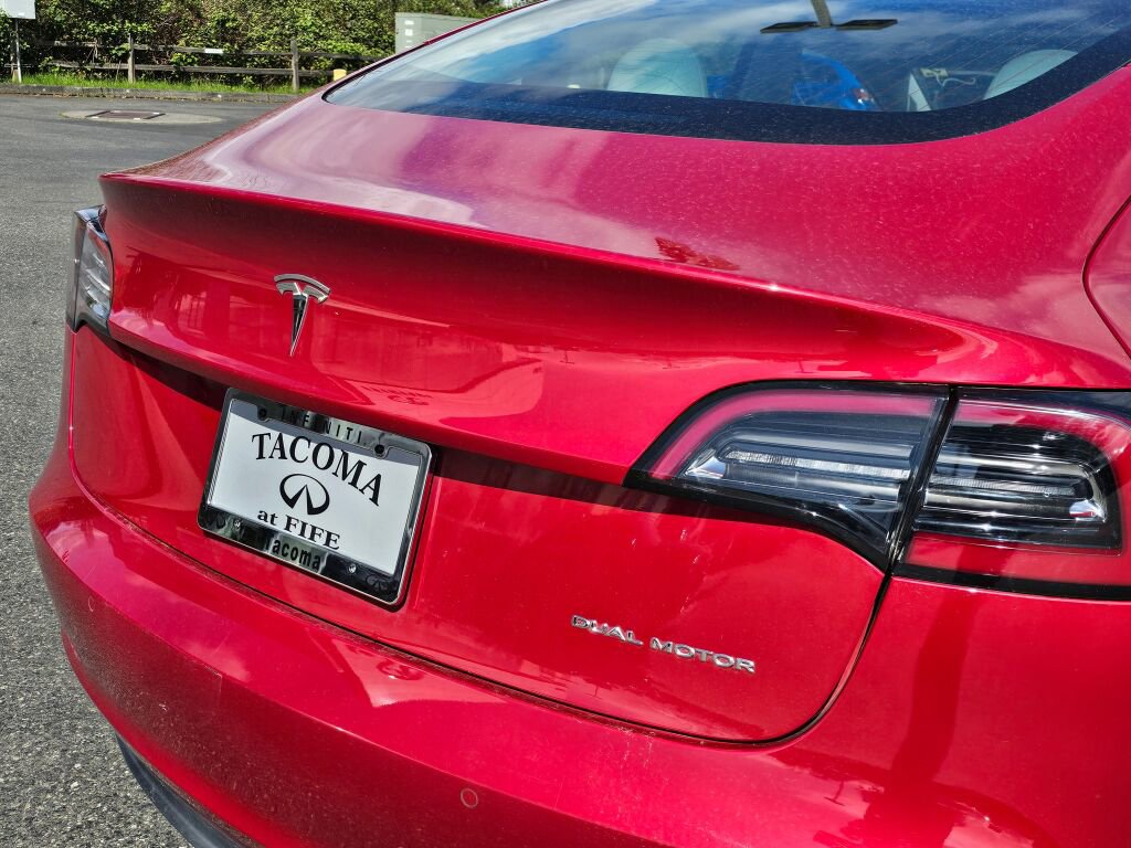 Used 2019 Tesla Model 3 Long Range image 17