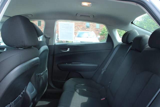 Used 2018 Kia Optima LX FWD image 29