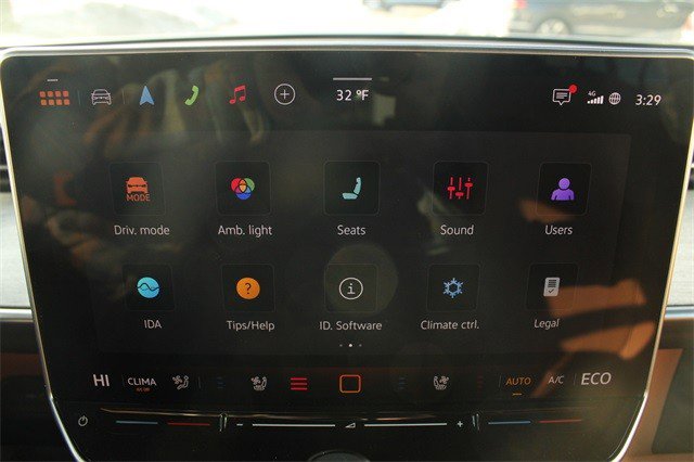 New 2025 Volkswagen ID. Buzz Pro S image 30