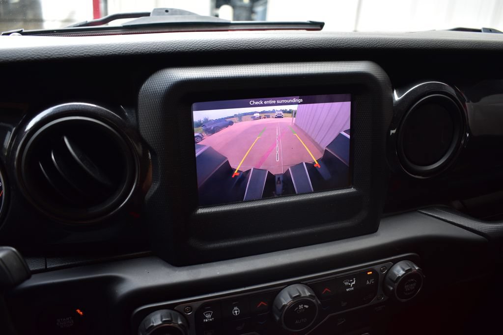 Used 2021 Jeep Wrangler Unlimited Sport AWD/4WD image 38