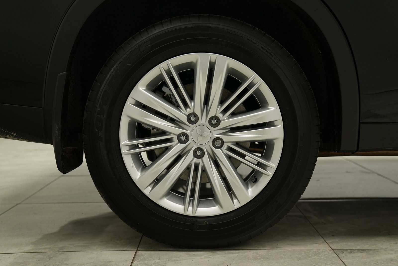 Used 2025 Mitsubishi Outlander ES image 35