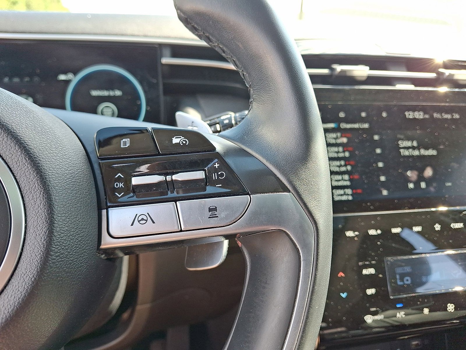 Certified 2023 Hyundai Tucson Limited image 24