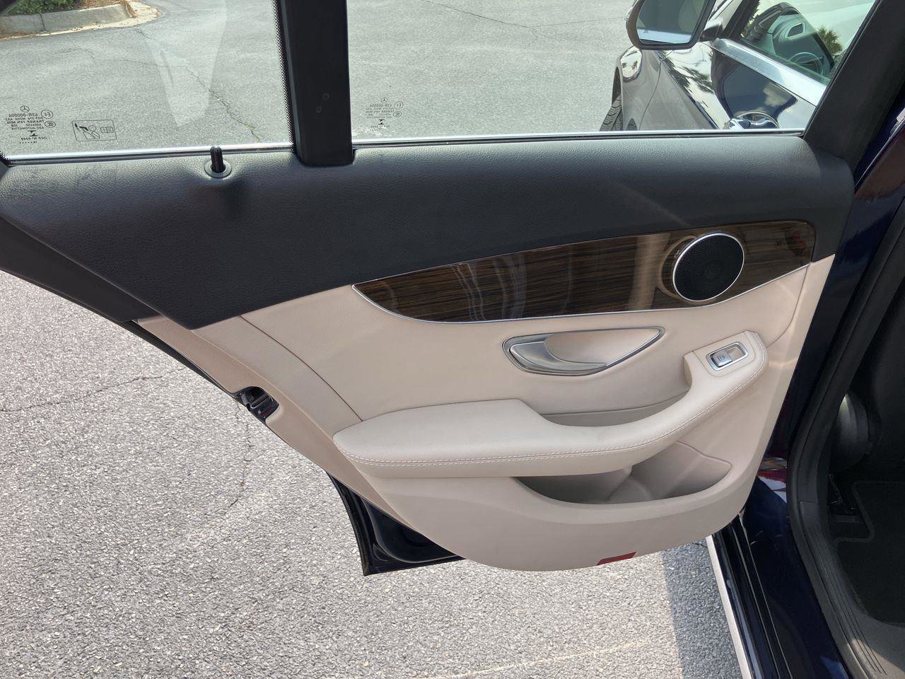 Used 2019 Mercedes-Benz C 300 Sedan image 22