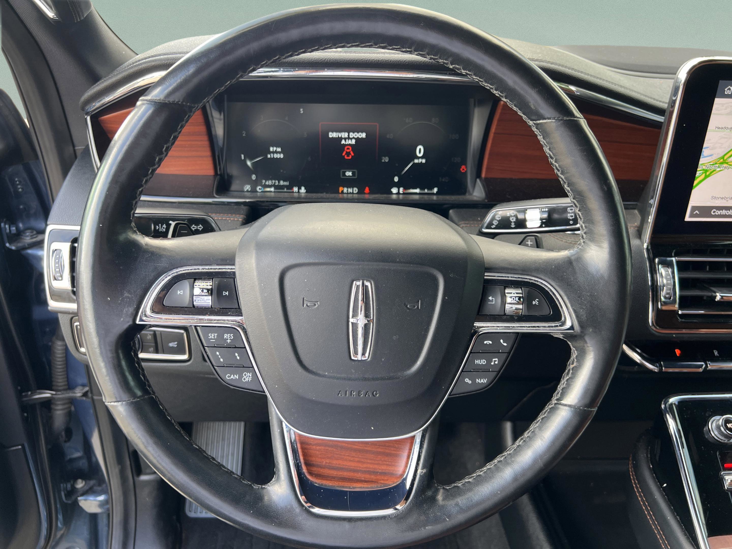 Used 2020 Lincoln Navigator Reserve w/ Luxury Package image 16