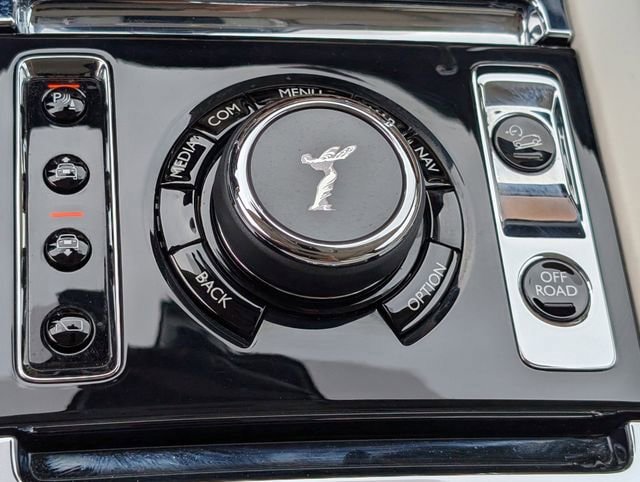 Used 2019 Rolls-Royce Cullinan image 16
