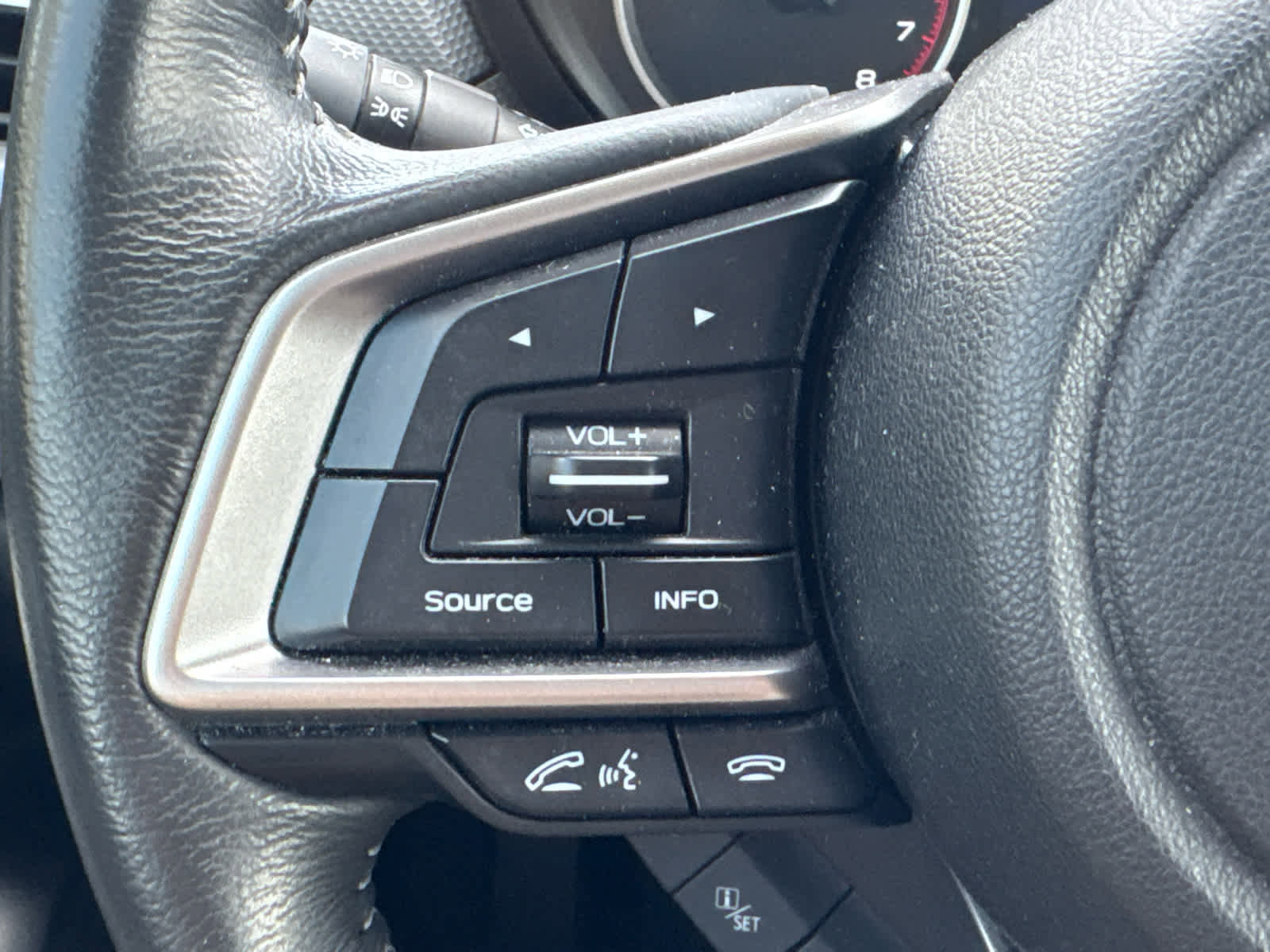 Used 2019 Subaru Forester Limited AWD/4WD image 17