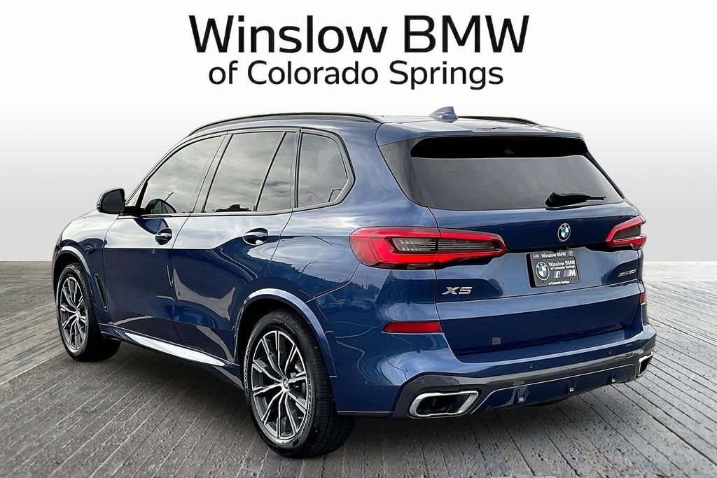 Used 2019 BMW X5 xDrive50i w/ M Sport Package AWD/4WD image 4