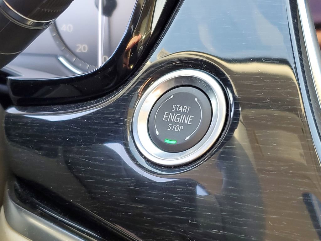 Certified 2024 Cadillac XT6 Premium Luxury image 18