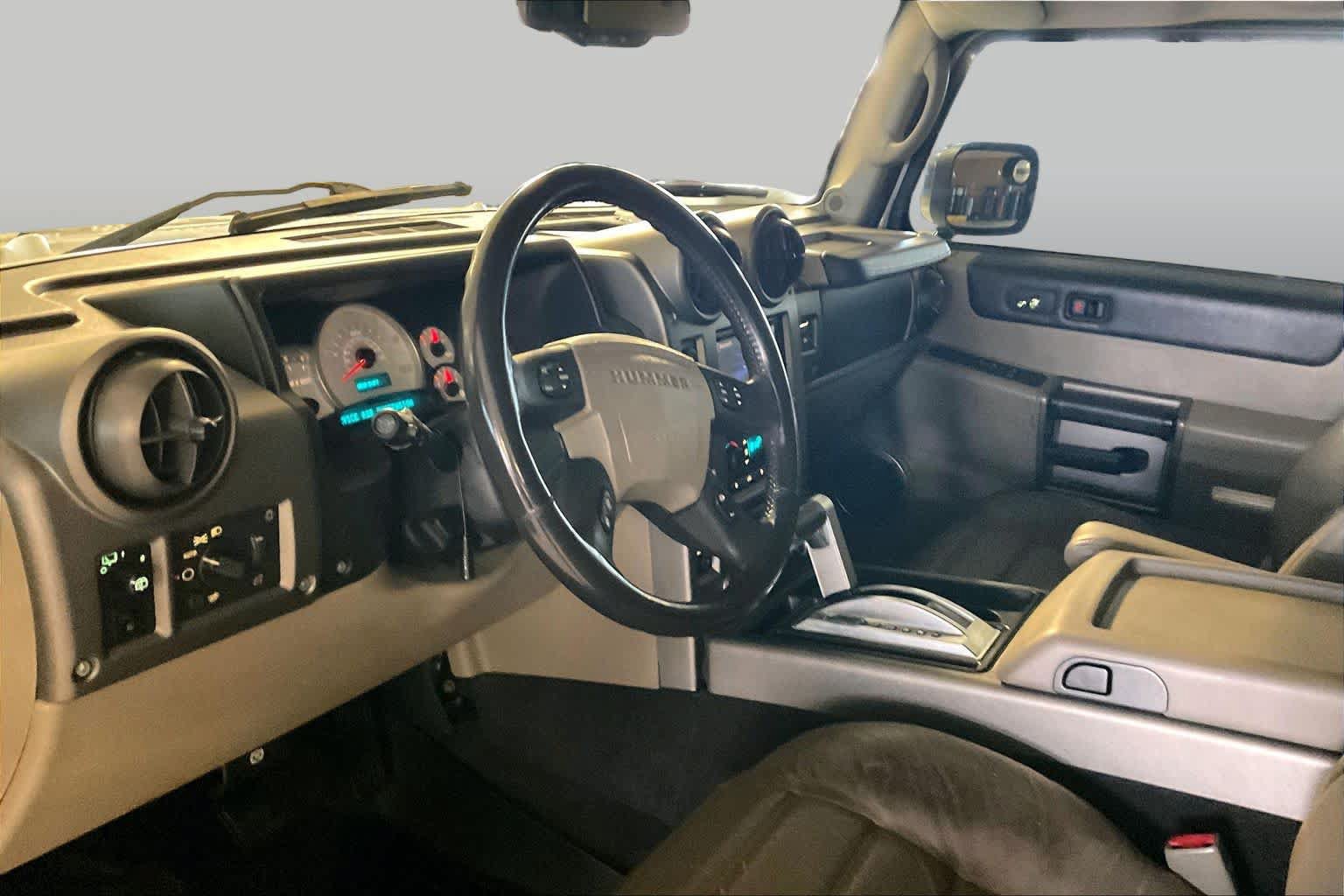Used 2003 HUMMER H2 w/ Preferred Equipment Group AWD/4WD image 14