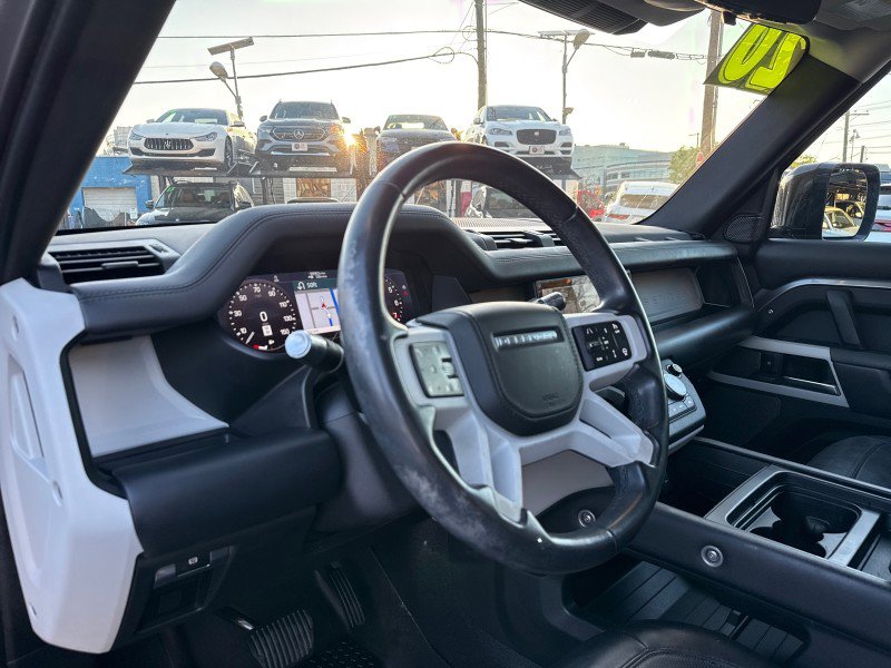 Used 2020 Land Rover Defender 110 HSE image 72